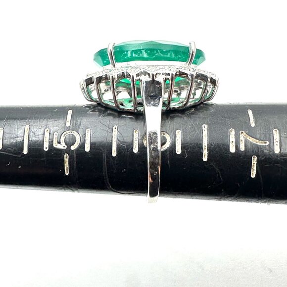 Oval Green Jade White Spinel Gemstone Statement Ring Sterling Silver Size 6 - Picture 5 of 6